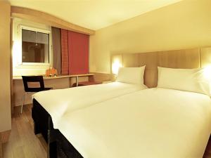 Ibis Oviedo