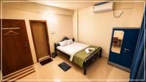 Kham Seng Stay