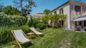 Villa Palazzo Limone with pool by Villas Guide