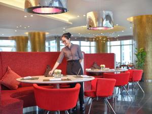 Pullman Saigon Centre