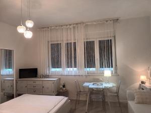 Apartman Kvatrić Home