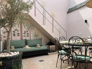 DAR SIZAR Elégant Riad Privé au cœur de Dar El Bacha avec Rooftop et bassin