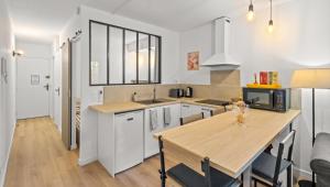 Renovated 2 room apartment with swimming pool 4 people