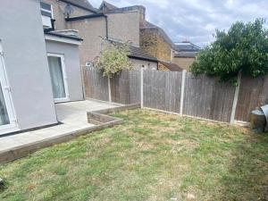 Spacious 3 Bedroom - 2 Full Bath Flat Belvedere Erith South East London