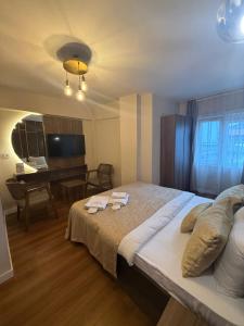 Ali Khan Hotel