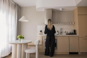 CORNER - Luxury Serviced Apartments