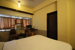 HOTEL GOLDEN PALACE PVT LTD