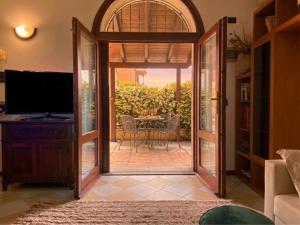 Casa Gelsomino con giardino tra Modena e Bologna