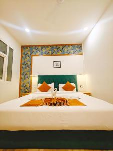 Hotel Silver Saffron Paschim Vihar New Delhi