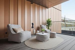 Volta Gallery Loft with AC, 24m2 Terrace and High Speed WiFI