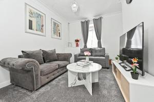 Glover Terrace - By Sigma Stays