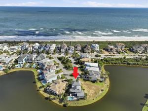 Luxury 5BR Home w Private Pool & Lake Views Legacy 5-Star Home PCBV