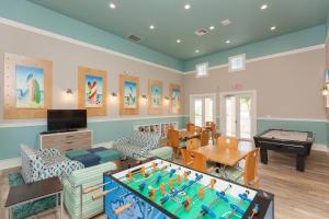 Luxury 5BR Home w Private Pool & Lake Views Legacy 5-Star Home PCBV