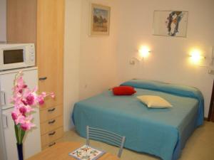 Cozy studio steps from Bibione Beach