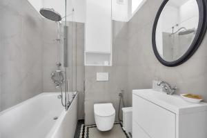 Praga Apt - PGE Stadium, Balcony, Air Con - by Rentujemy