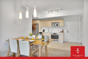 Luxury 1BR - Bay View - Beachwalk Beach Resort