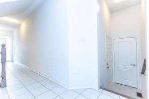 Home in Waterdown