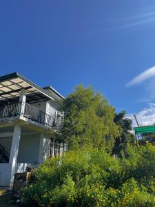 Sky cloud bungalow