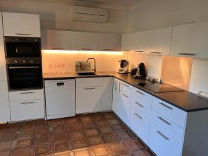 Villa with Forest, Pool, Air Conditioning and Large Garden