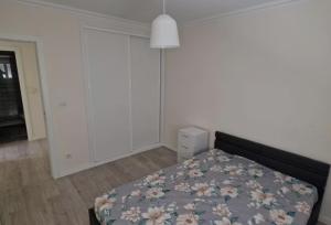 Stay Near Lisbon Center
