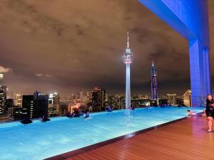 Rooftop Pool - Platinum Family Suites KLCC