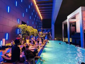 Rooftop Pool - Platinum Family Suites KLCC