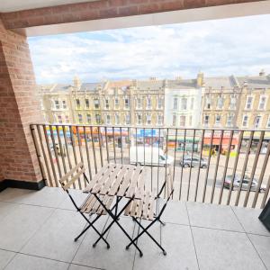 Heavenly Home Stay in London Near City Airport