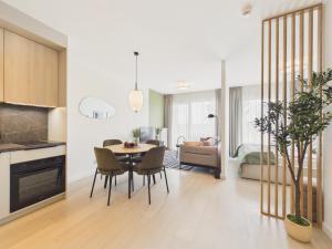Pino Resort Apartment with Pool & Sauna by Solarento