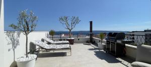 New Apartment Doktor Jan with Rooftop and Sea View Ciovo