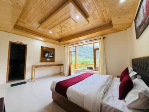 Hotel Deluxe Inn Manali