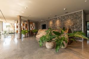 Central and peaceful stay near parks and dining