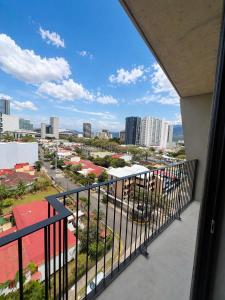 Central and peaceful stay near parks and dining