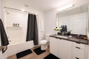 Chic Disneyland Retreat Pool, Gym & Fast WiFi