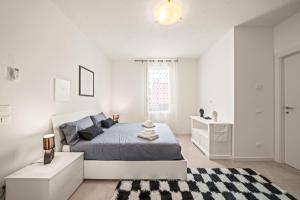 Villa Spiaggia Oro - 4 minute walk to the beach
