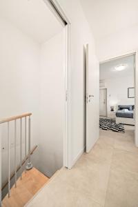 Villa Spiaggia Oro - 4 minute walk to the beach