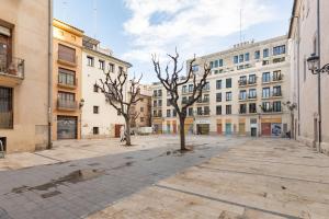 Asilo de la Infancia by Invalencia