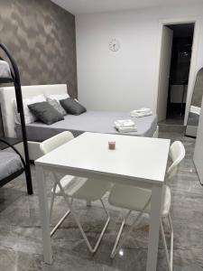 Sorrentino Apartments Chic Comfort