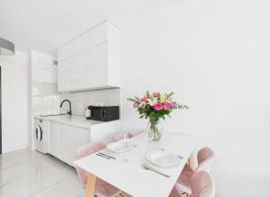 BelMare Seaside Apartment by Solarento