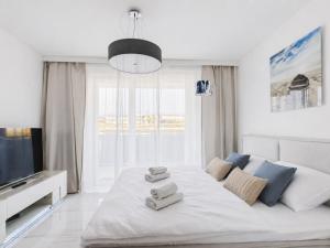 BelMare Seaside Apartment by Solarento