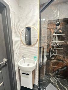 2BR Apartment near City Center Quiet and Cozy Stay