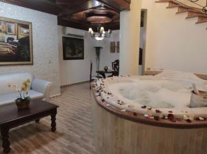 Horus Aparta Hotel