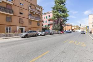 Vesta Rome House