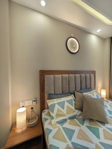 Private Luxury 1BHK Suite in a serviced apartment