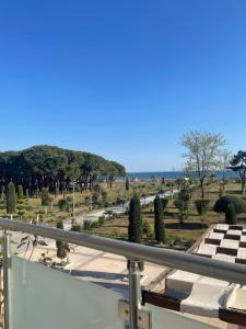 Fishta Seaside Apartment