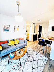 Perfect city stay-1BR with terrace