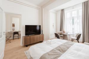 The Nova Apart Hotel