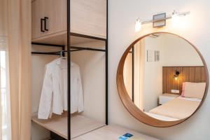 Stratos Hotel