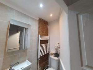 London River Lee Reservoir Parks 2 Bedrooms Garden Flat Ground Floor