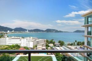 Sea view apartment with jacuzzi in Kalim