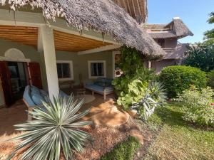 The Palm Oasis 2BR Private Villa